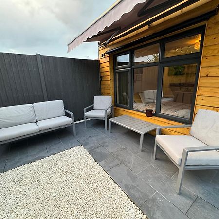 达特福德Wild & Free Hot Tub Retreat公寓 外观 照片