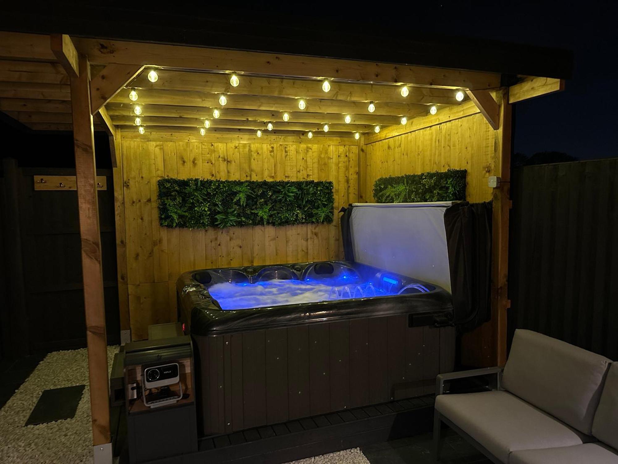 达特福德Wild & Free Hot Tub Retreat公寓 外观 照片